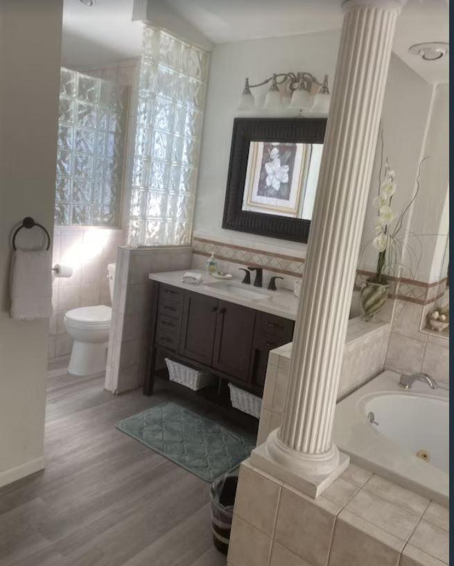 Pool/Waterfront Home 5 Min Walk To Siesta Key Village And Beach Ngoại thất bức ảnh